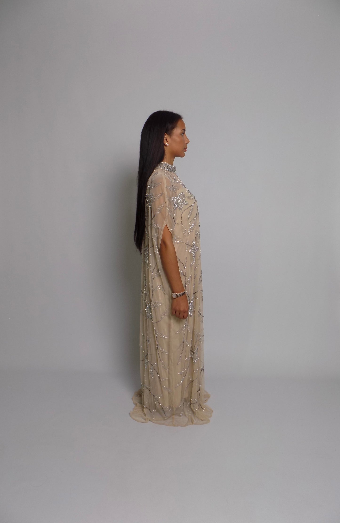 Handbestickte Abaya – Kristall Edition